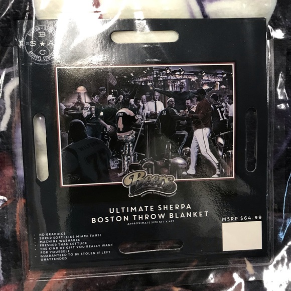 Sherpa Boston Bar Throw Blanket - Picture 6 of 6